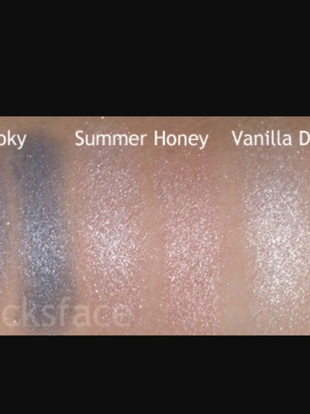 DISCONTINUED MAC Pressed Pigment - 